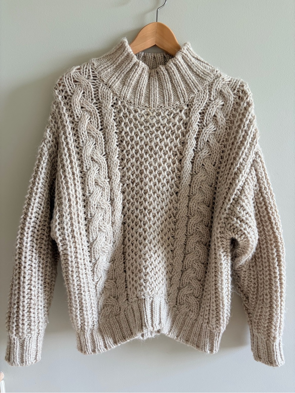 Universal Thread Chunky Cable Knit Sweater | Oatmeal Cream